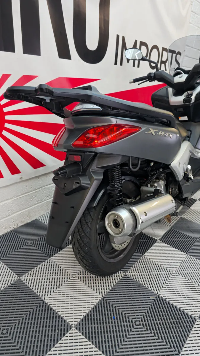 2014 Yamaha X max - Image 3