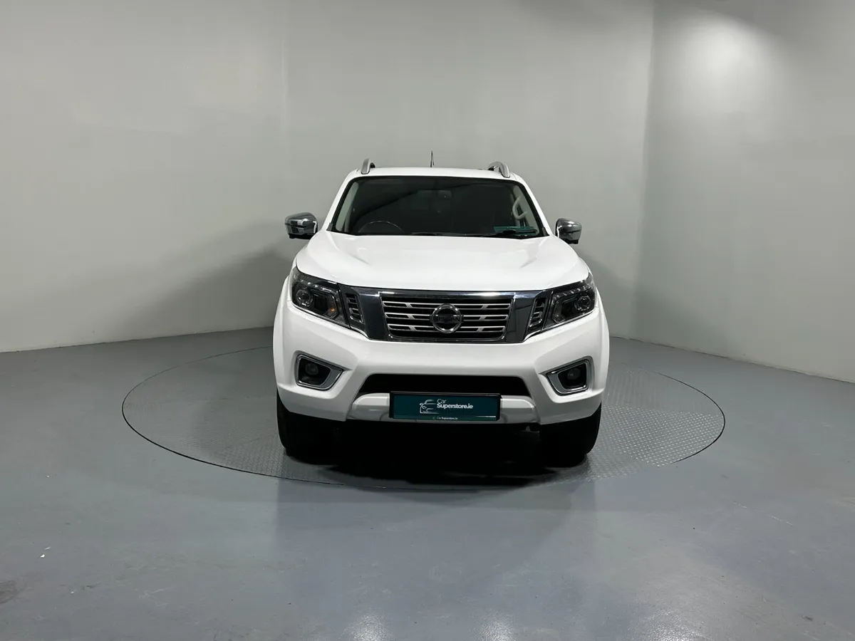 Nissan Navara Tekna 2.3 DCi Automatic 201 - Image 2