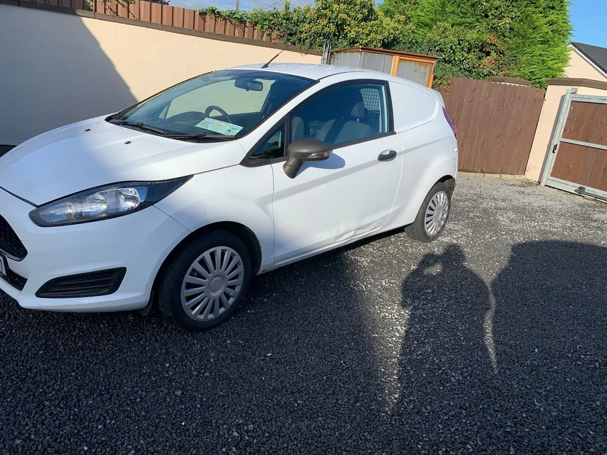Ford fiesta van 172 - Image 3