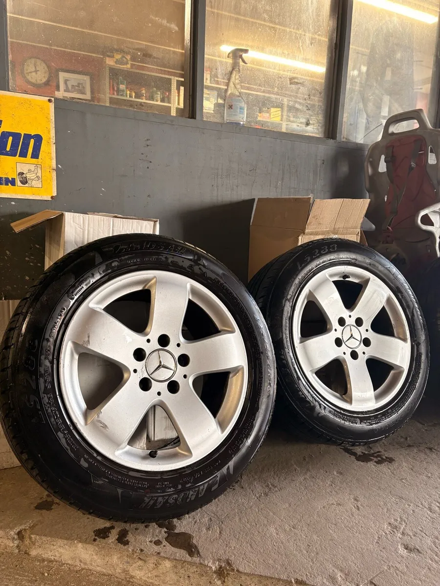 Wheels with tyres - Image 1