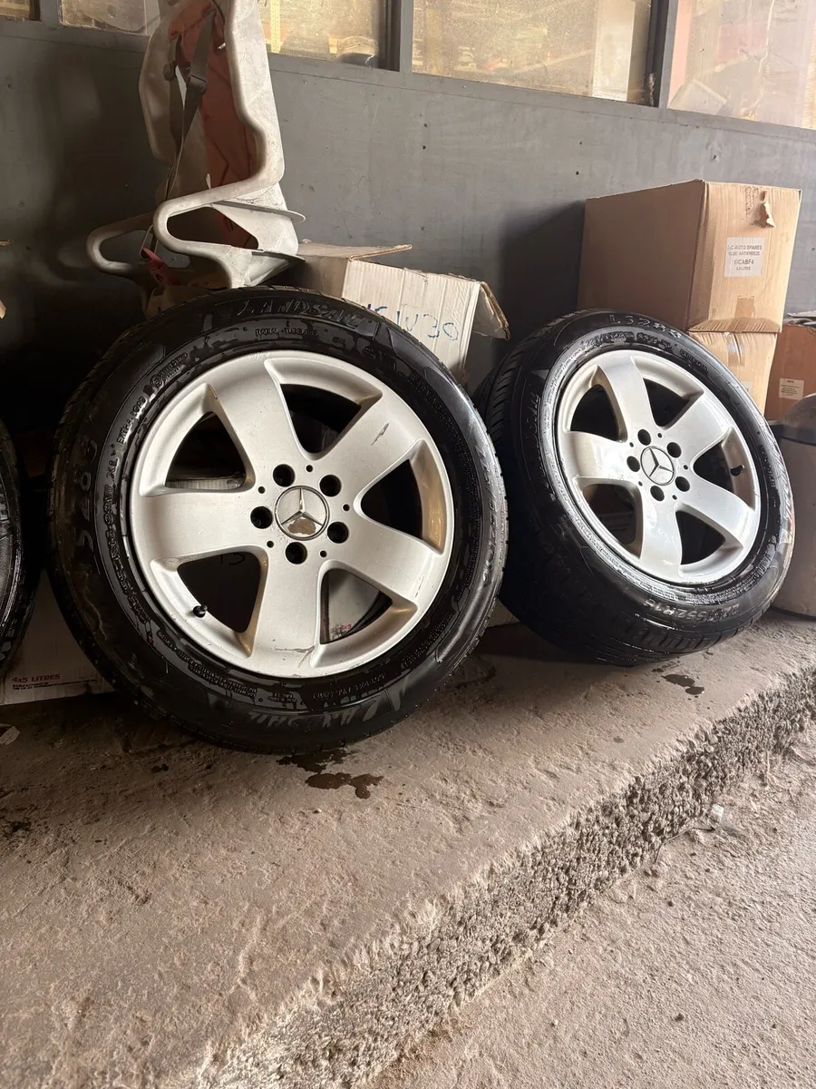 Wheels with tyres - Image 2