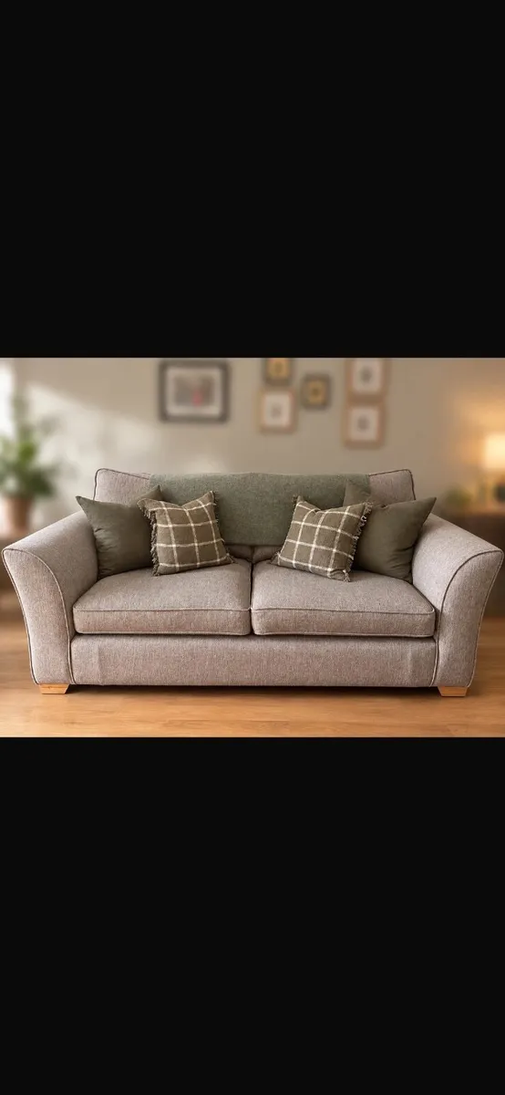 Sofa & chair - Image 1