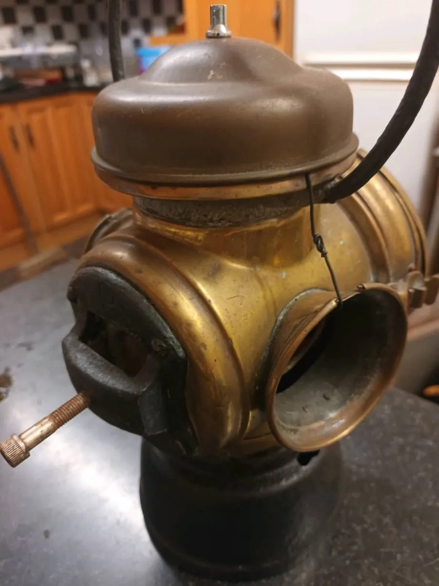 "WD" Brass Lamp - Image 4