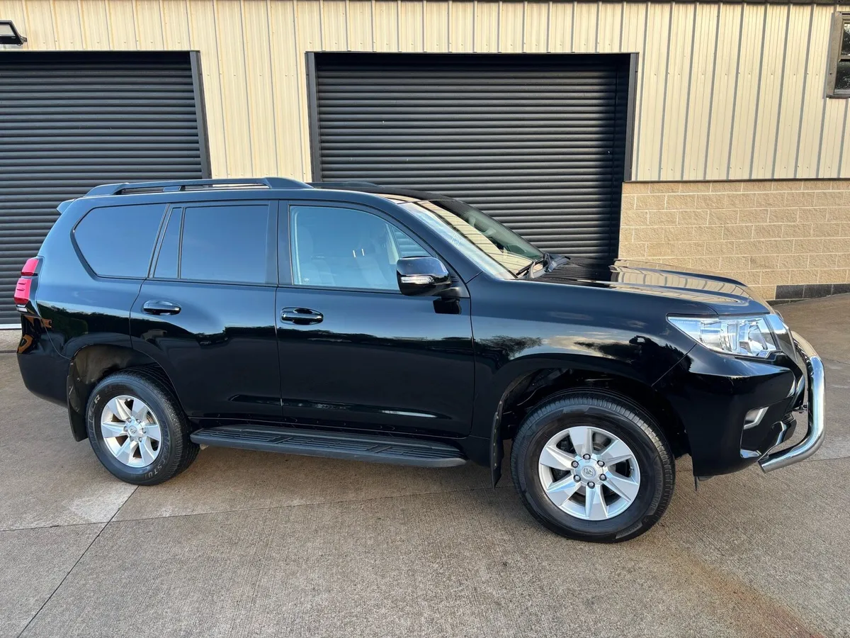2022 TOYOTA LANDCRUISER 2.8 D4D ACTIVE COMMERCIAL - Image 3