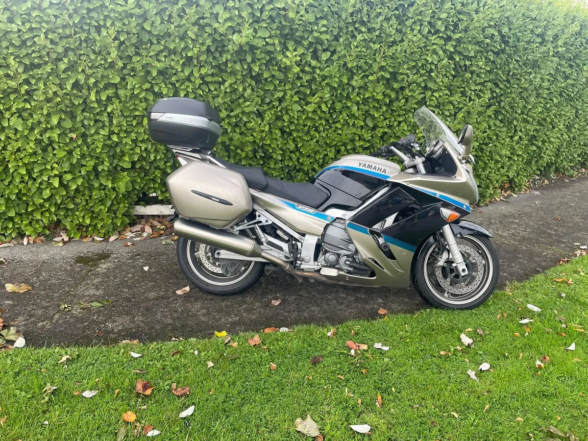 Yamaha FJR 1300 - Image 1