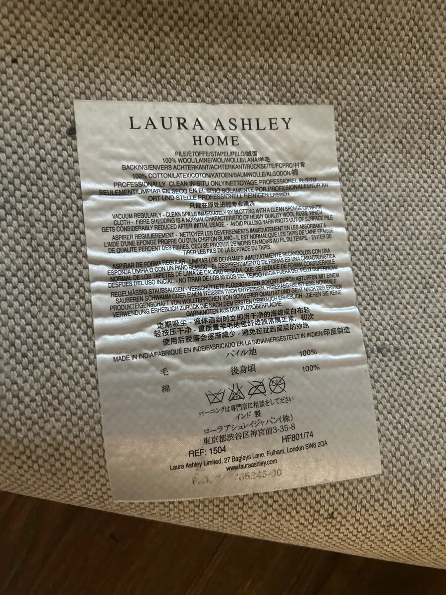 Laura Ashley Rug - Image 3