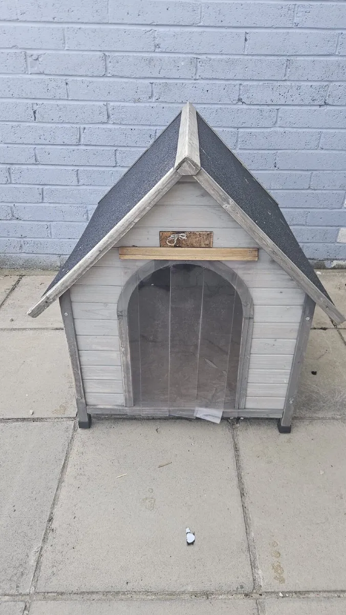 Dog kennel - Image 1