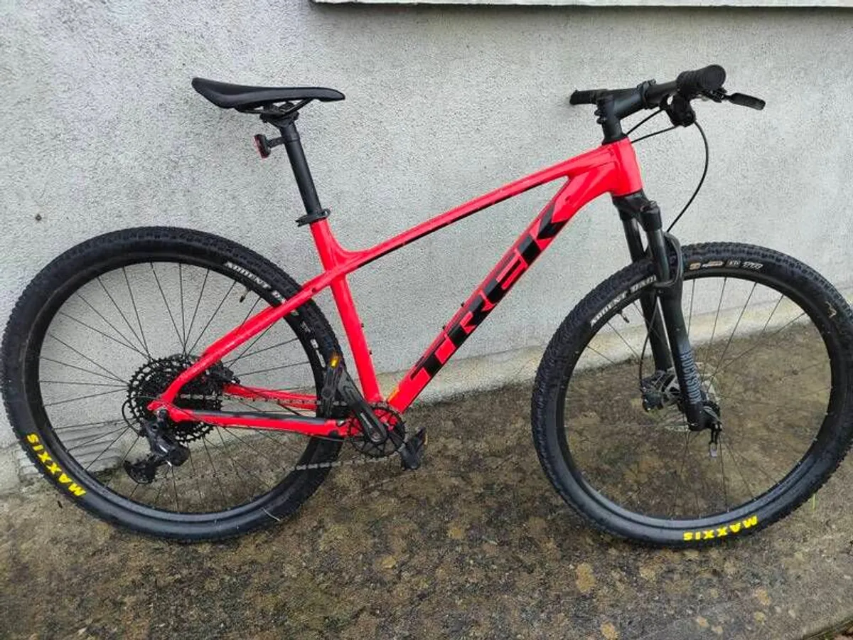 29er Trek X Calibre 8 Mountain Bike in Size Large - Image 1