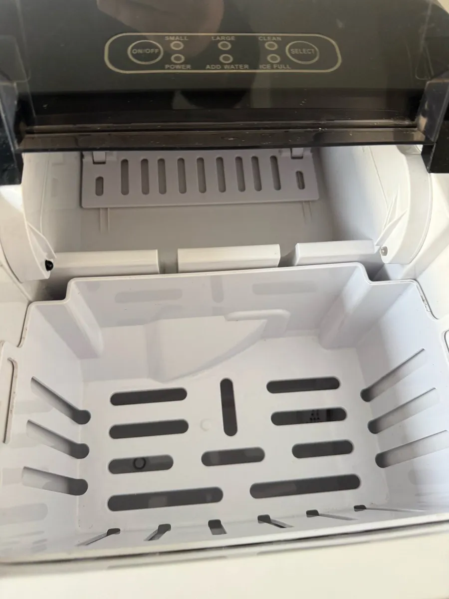 Ice cube maker - Image 3