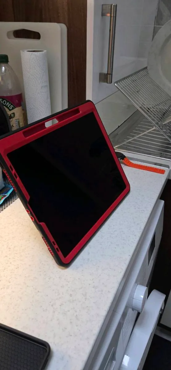 Apple ipad Pro 12.9 inch - Image 1
