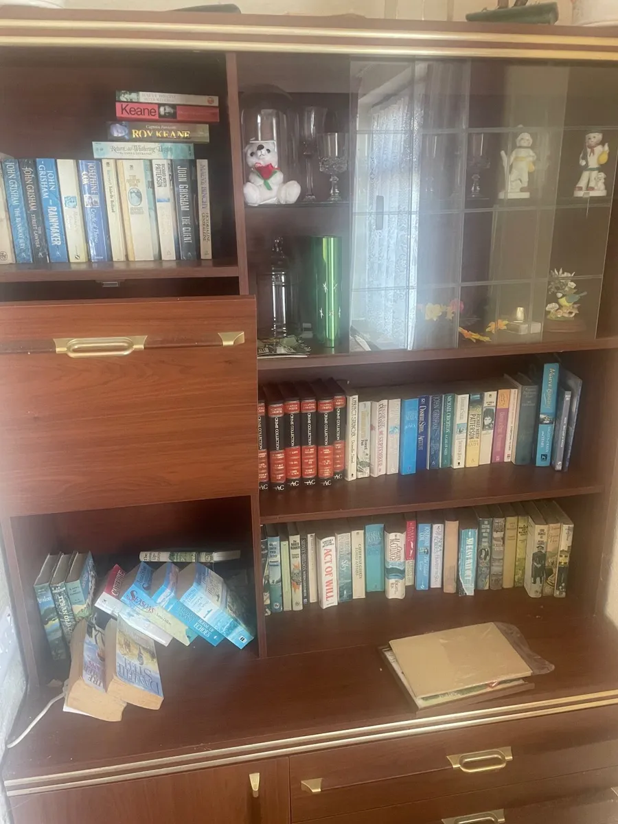 Book case - Image 2