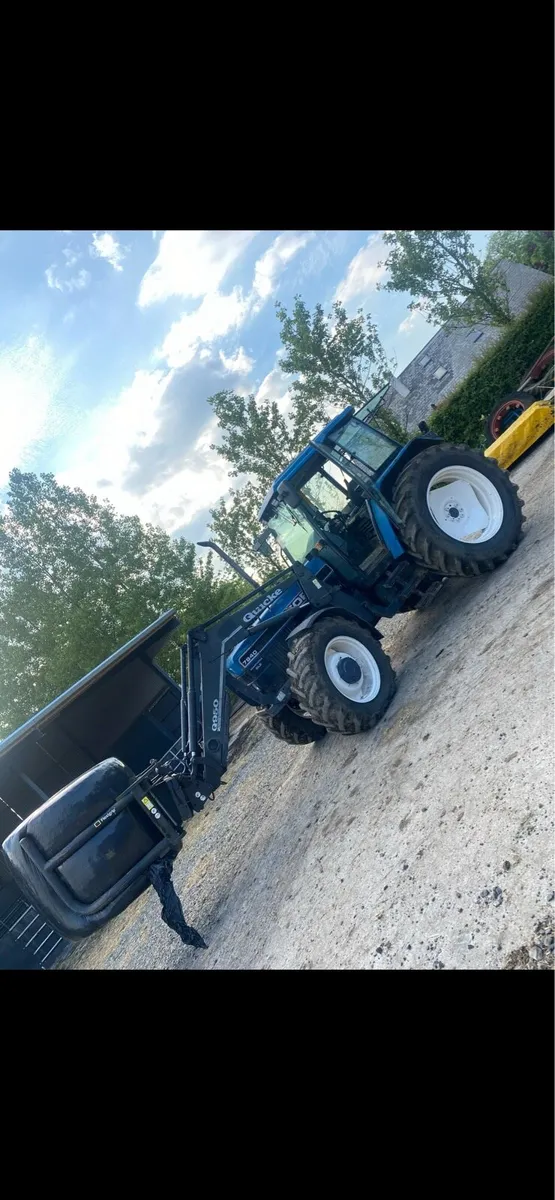 New Holland 7840 - Image 1