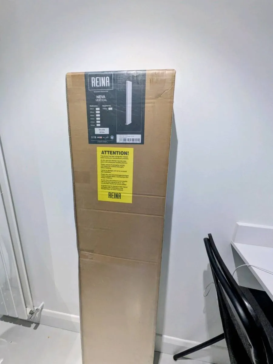 Designer radiator, brand new - Image 2