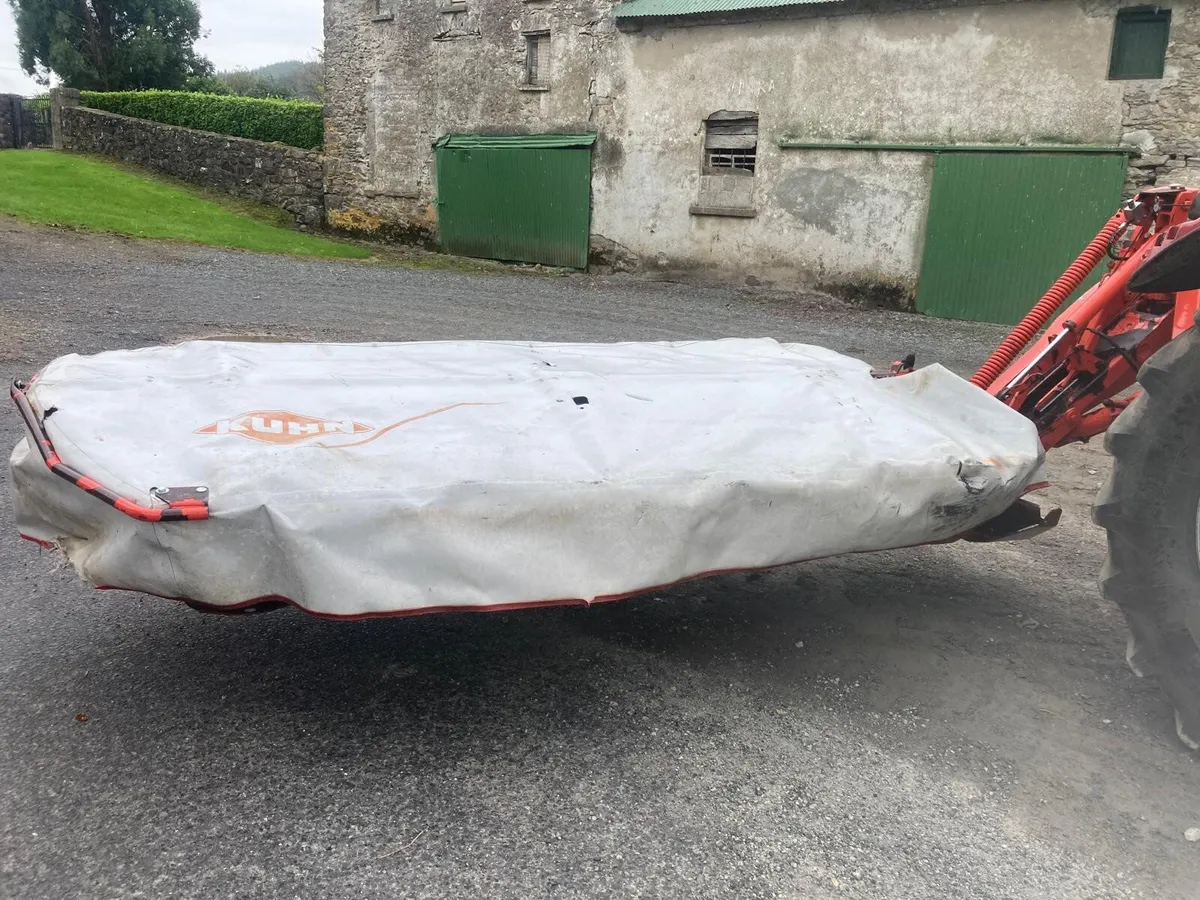 2016 Kuhn GMD 310 Disc Mower (26334) - Image 2