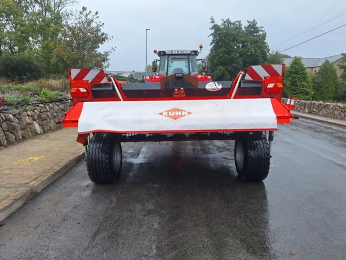 2020 Kuhn FC 3161 TLD Trailed Mower - Image 3