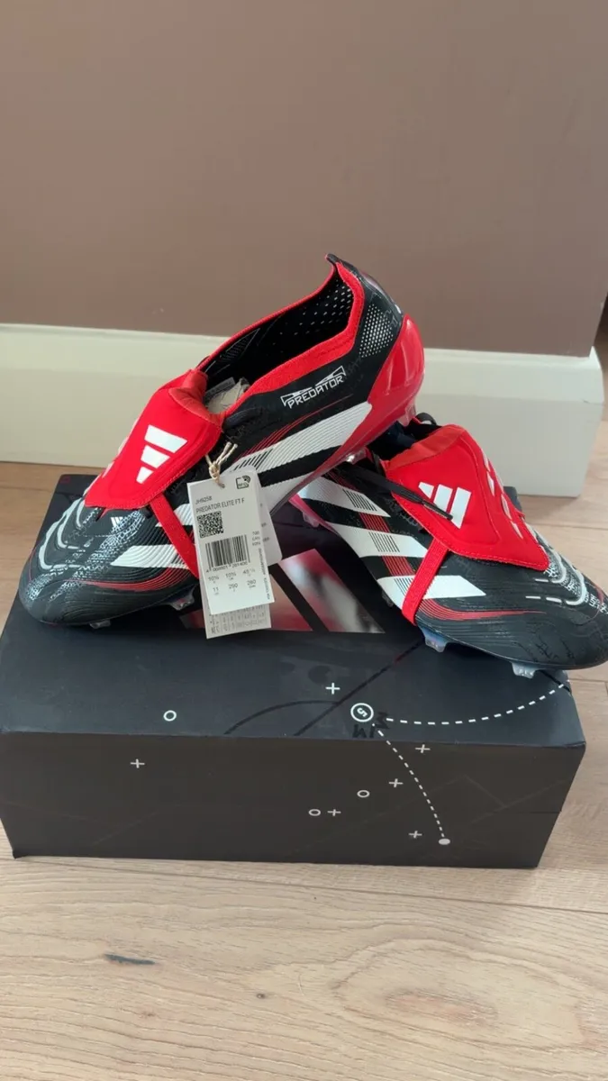 Adidas predator elite uk10.5 - Image 1