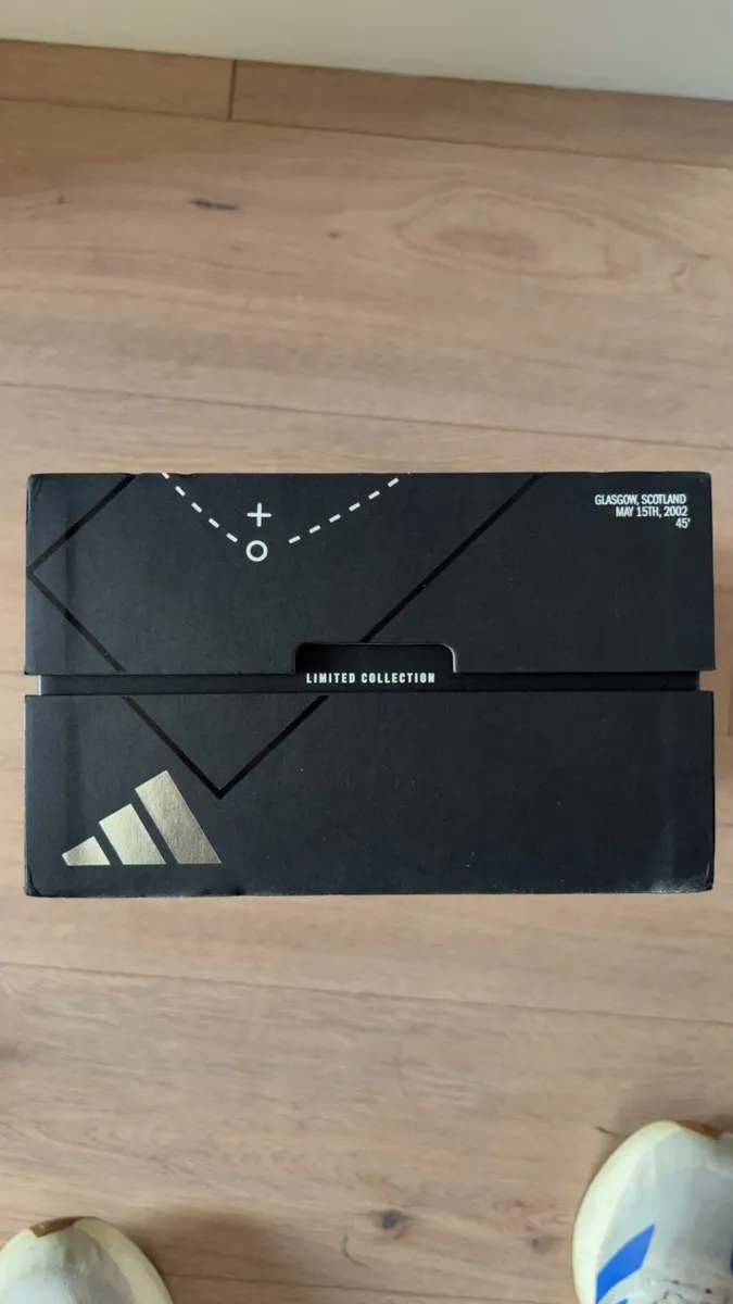 Adidas predator elite uk10.5 - Image 3