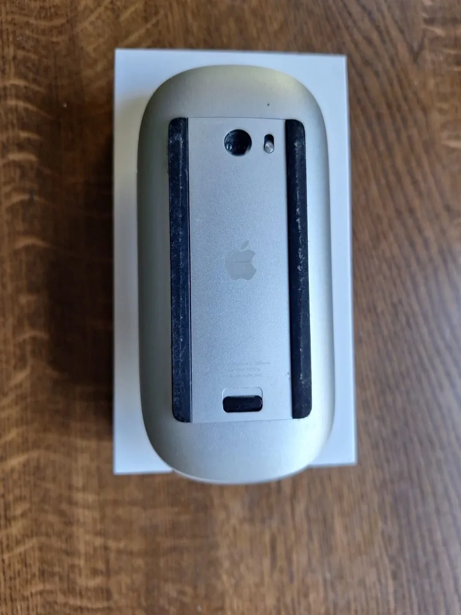 Apple Magic Keyboard and Apple Mouse - Image 1