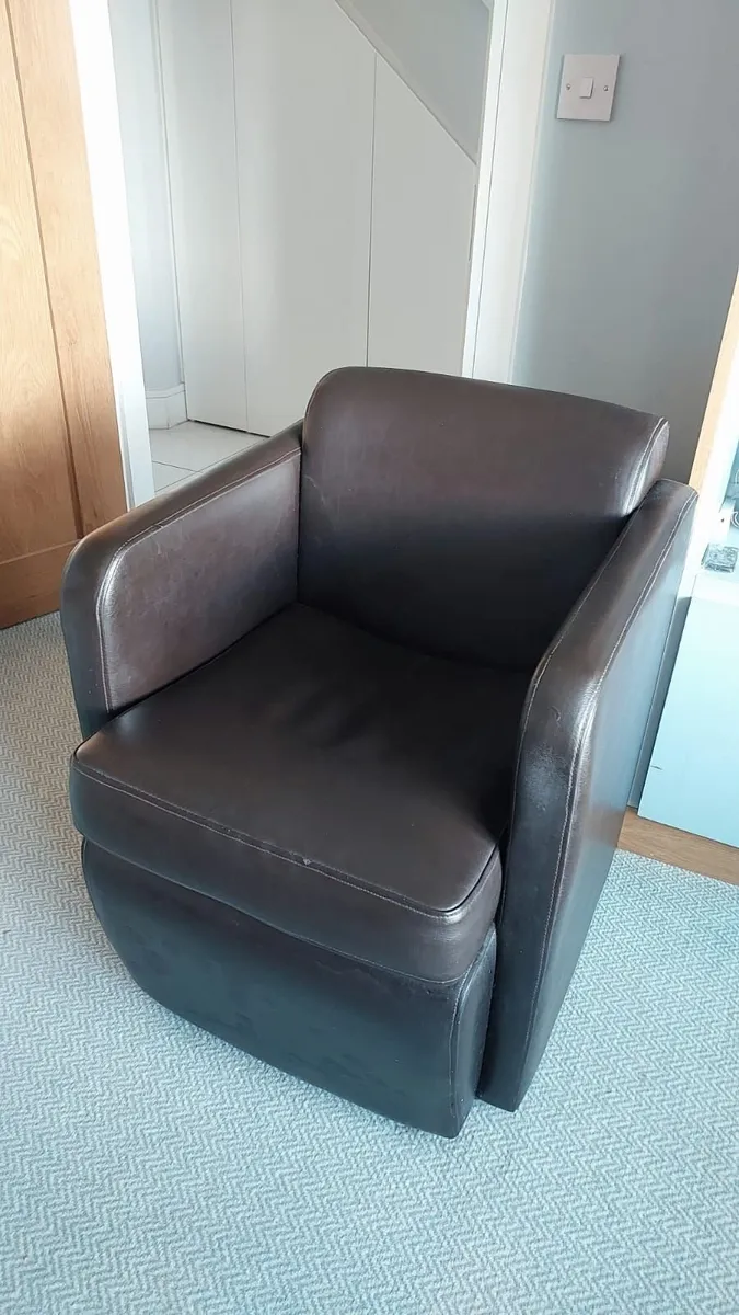 2 Sofa Chairs - Great Condition - Image 2