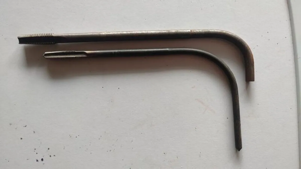 USSR Bent Shank Nut Taps M8x1.25 & M10x1.5