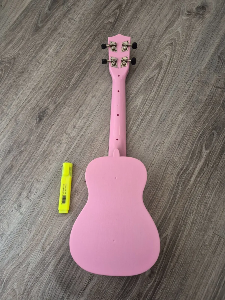 Rockstar Junior Ukulele - Post - Image 2