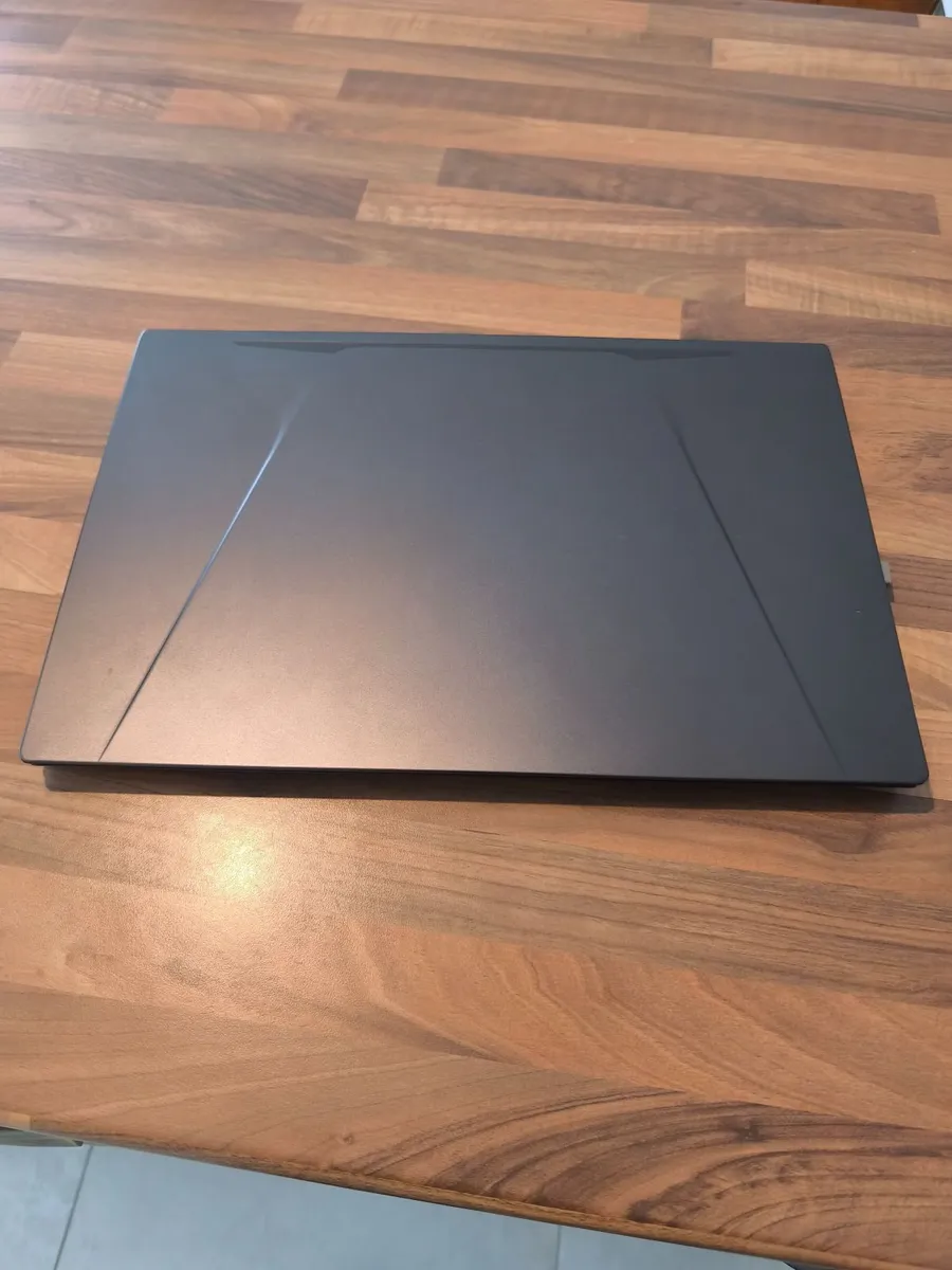 FOR SALE: Gaming laptop in excellent condition - Image 3