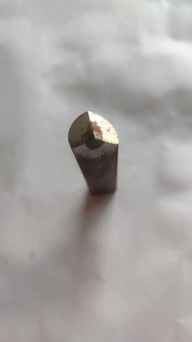 Elbor CBN Lathe Tool Bit 80 mm Right Hand USSR - Image 1