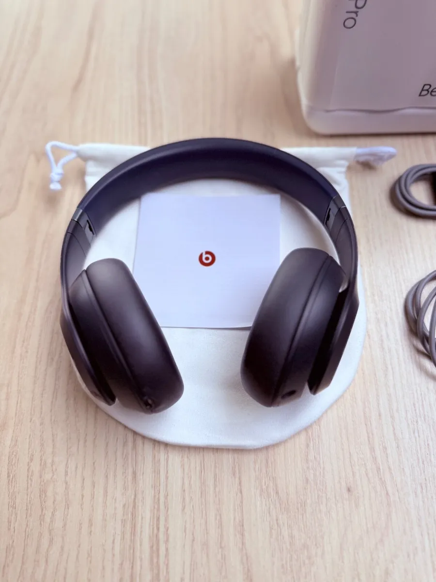 Beats Studio Pro Wireless Headphones - Brand New - Image 1