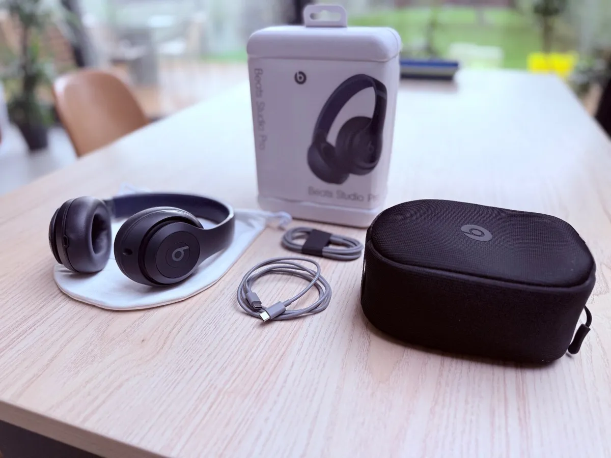 Beats Studio Pro Wireless Headphones - Brand New - Image 2