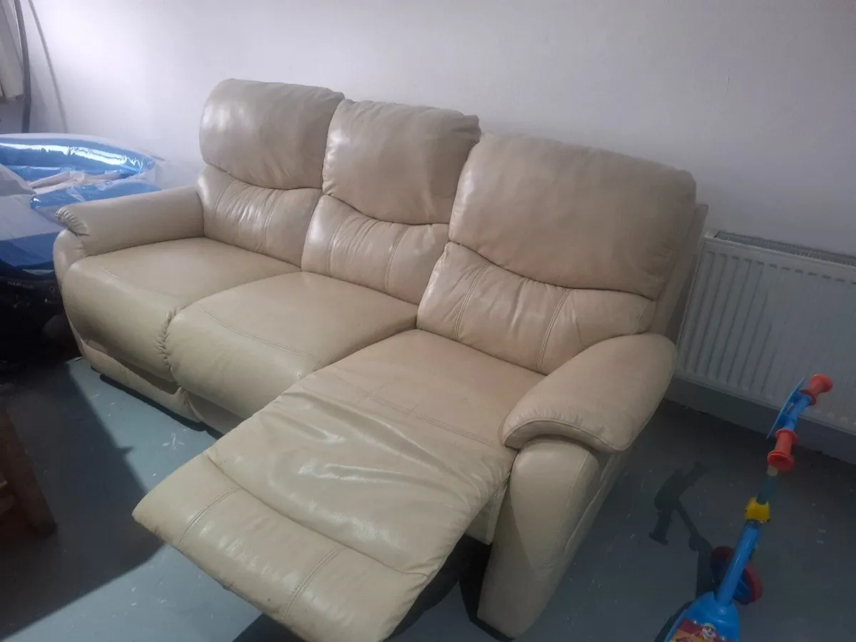 Cream Leather 3-Seater Recliner Sofa - Image 2