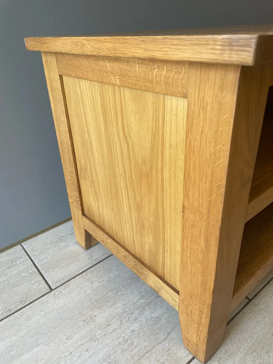 Oak TV Unit - Image 3