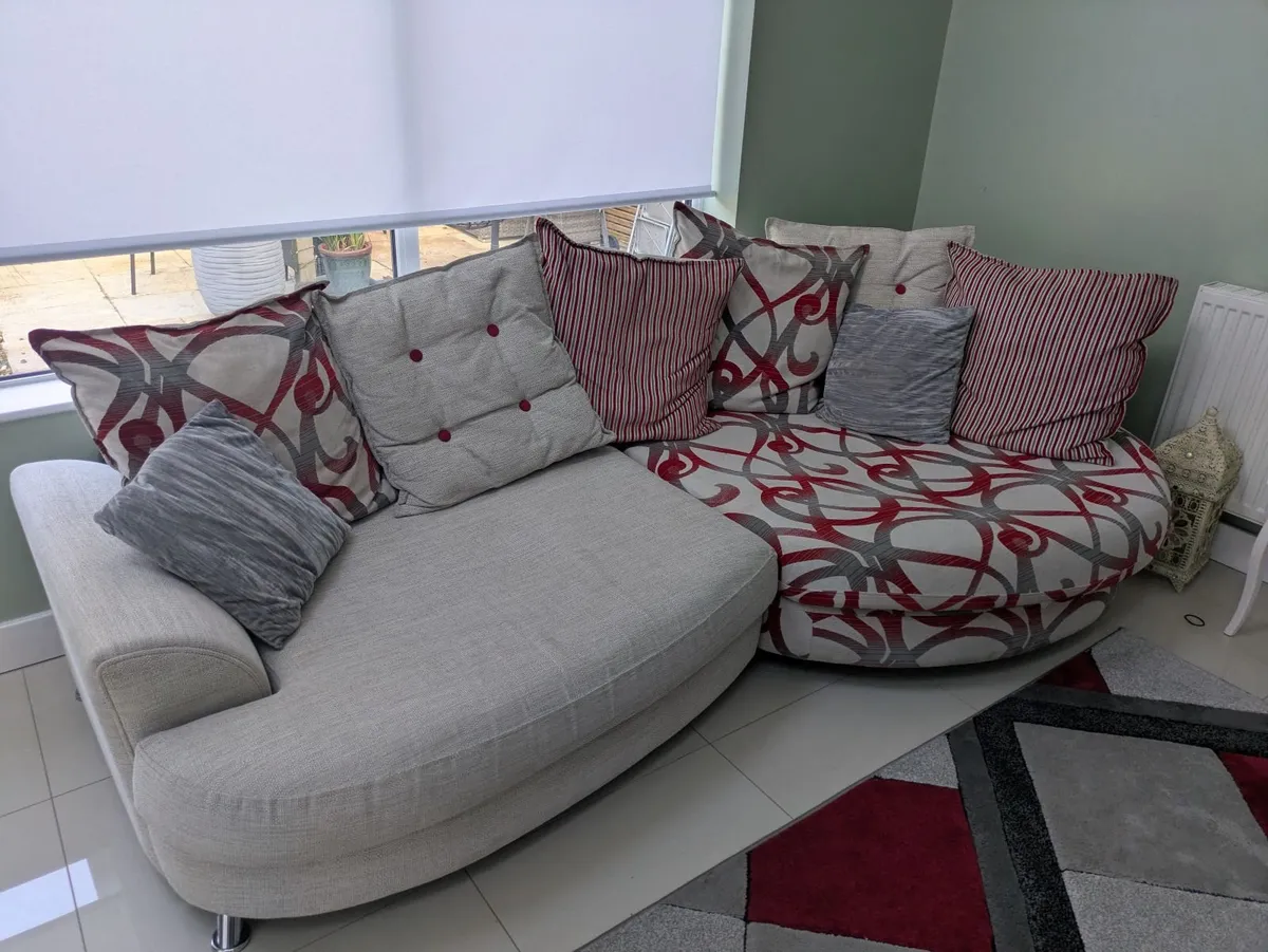 Couch - Image 1