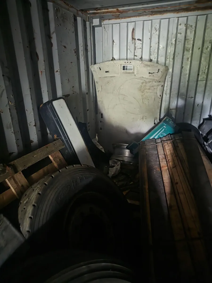40ft CONTAINER - Image 2