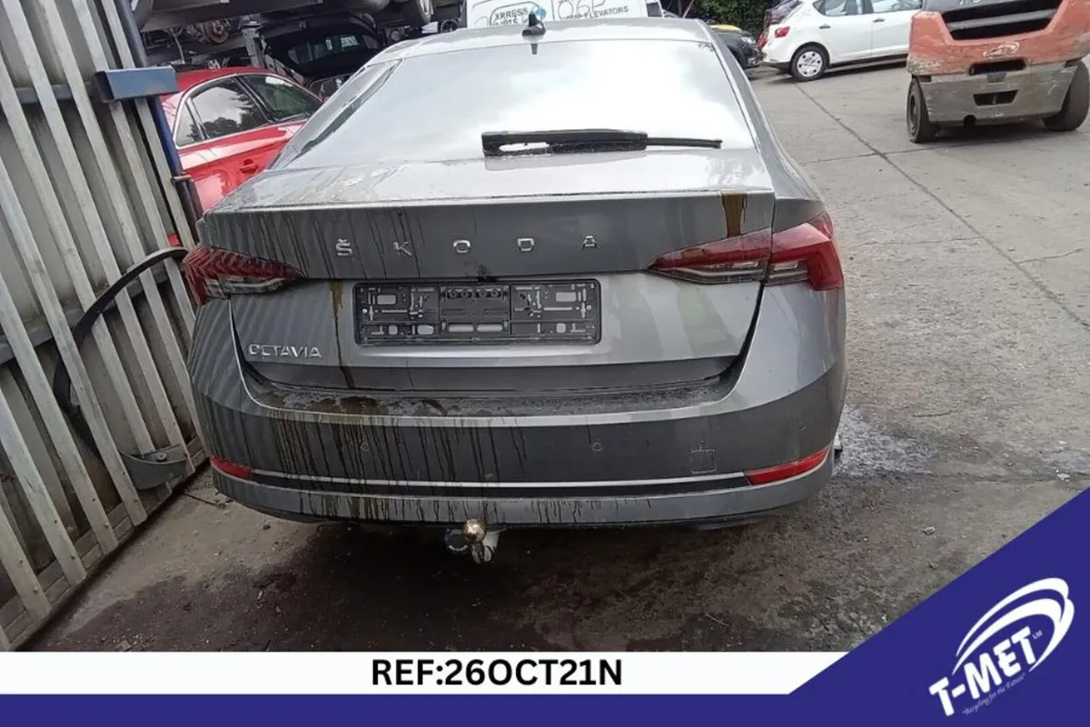 2022 SKODA OCTAVIA BREAKING FOR PARTS - Image 3