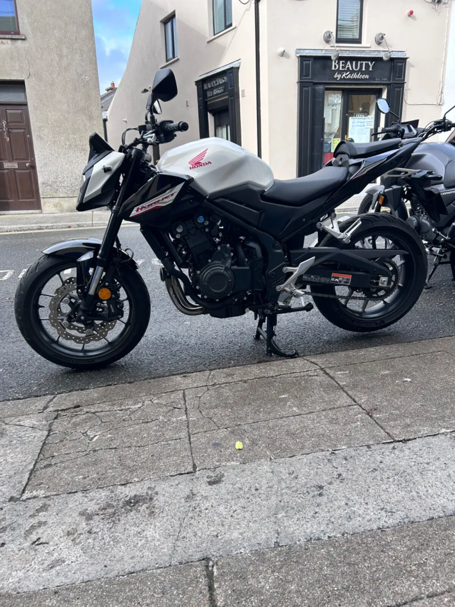 261 Honda CB 500 Hornet - Image 2