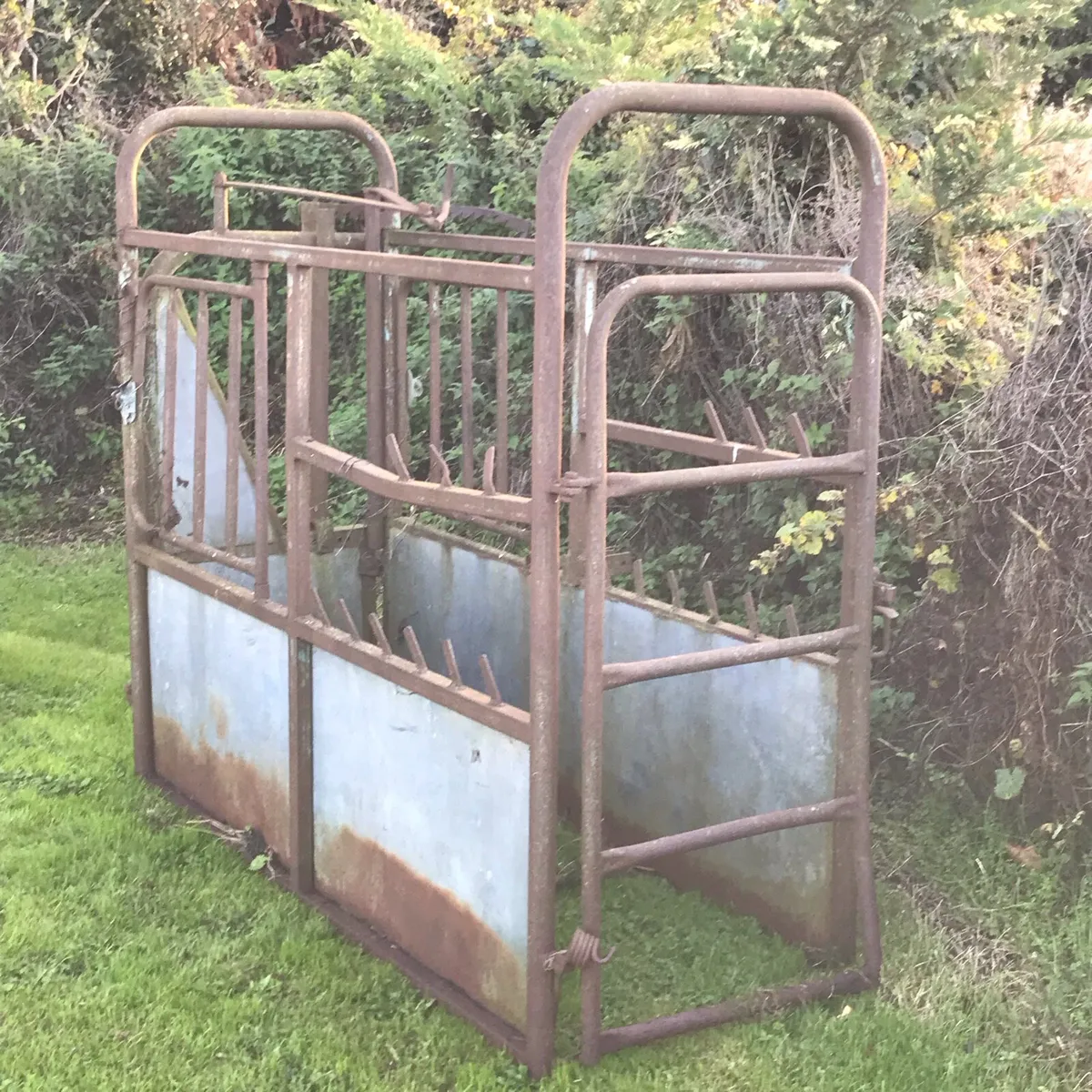 Farm machinery - Image 1