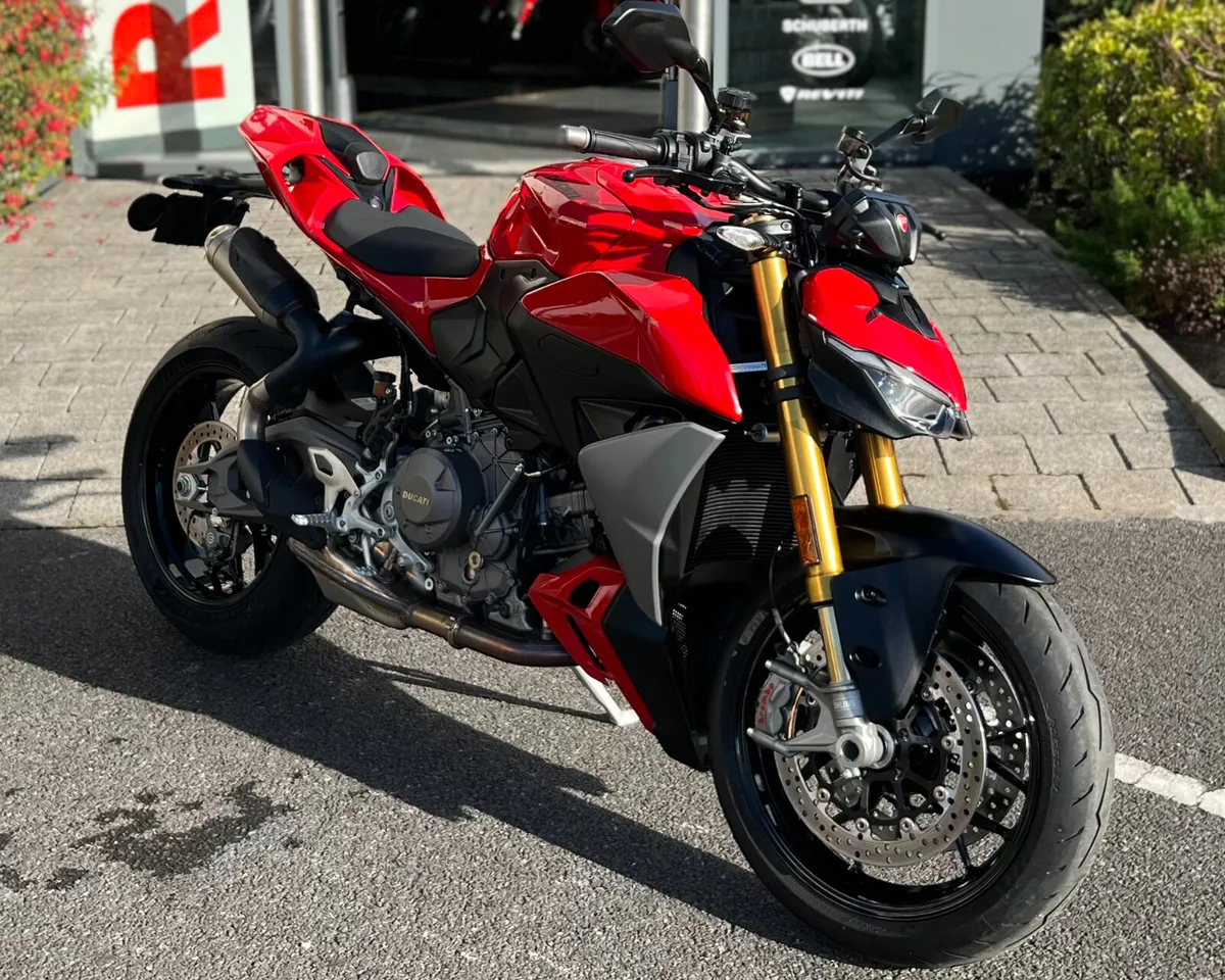 DUCATI STREET FIGHTER V2 S - Image 2