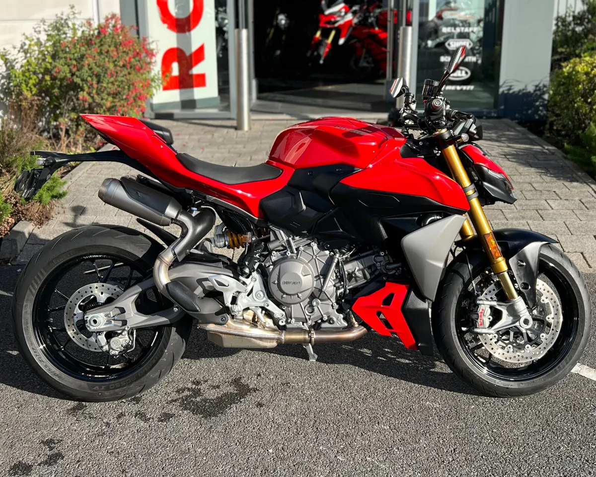 DUCATI STREET FIGHTER V2 S - Image 1