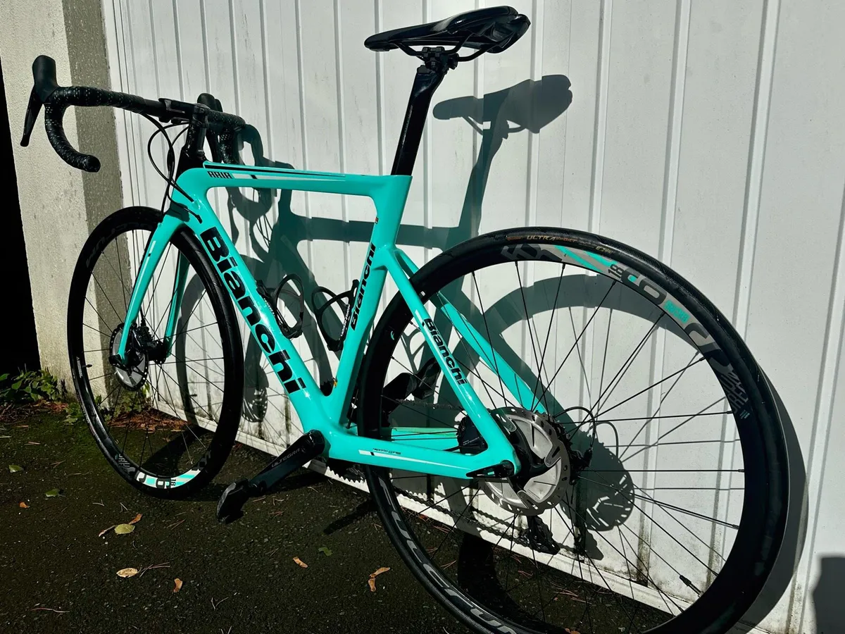 2021 Carbon Bianchi Aria Aero Disc - Ultegra - Image 4