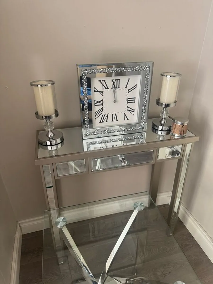 Home - Image 3