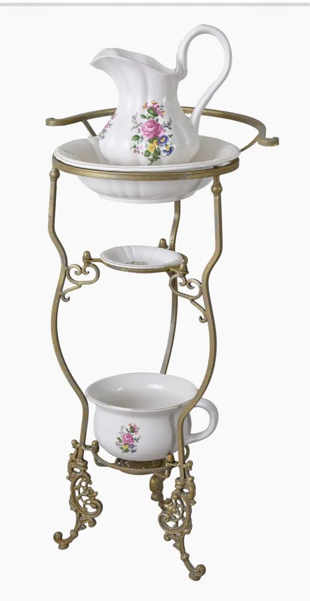 Terence clifford Antiques  Sale - Image 2