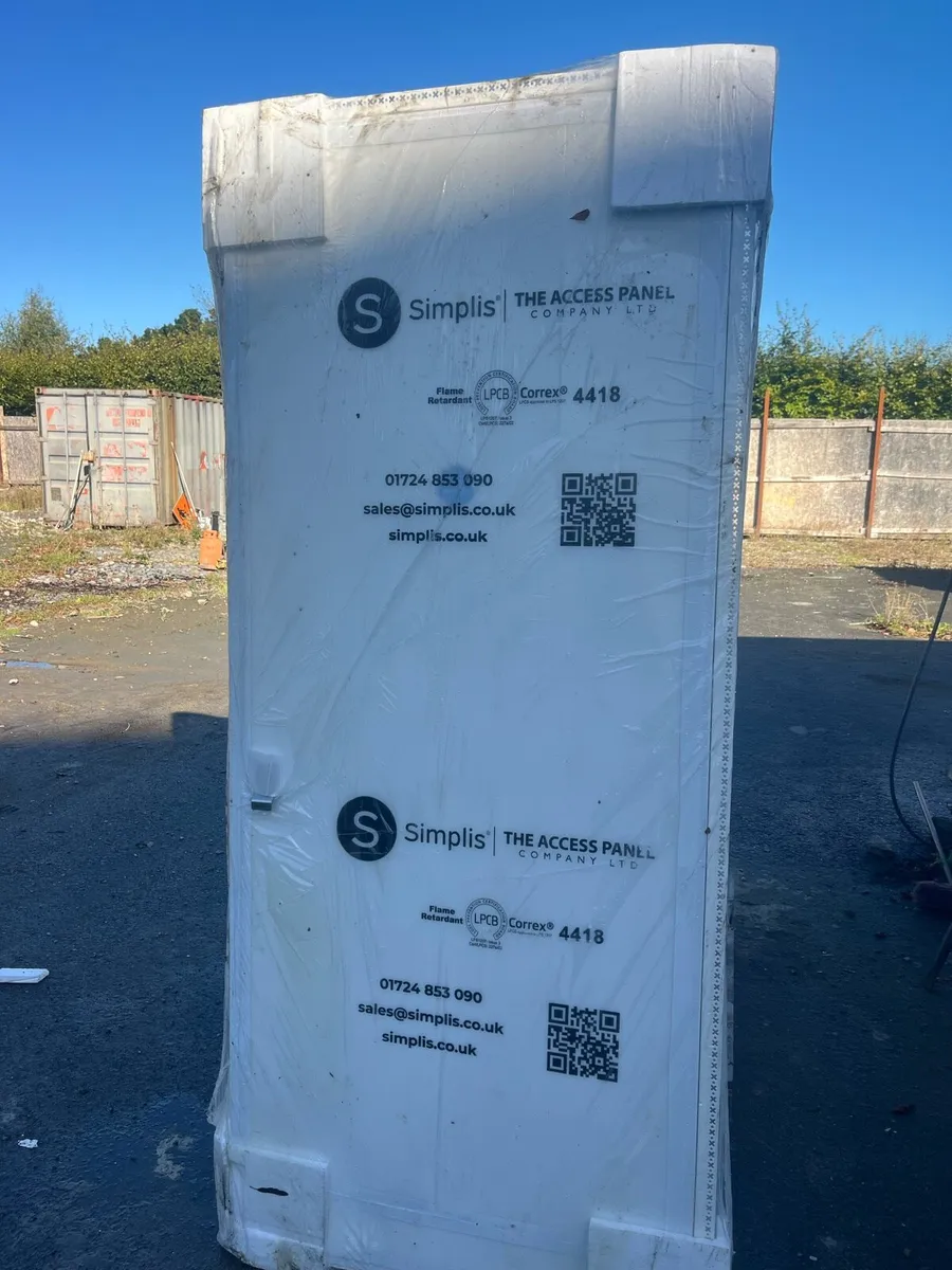 Steel doors - Image 1