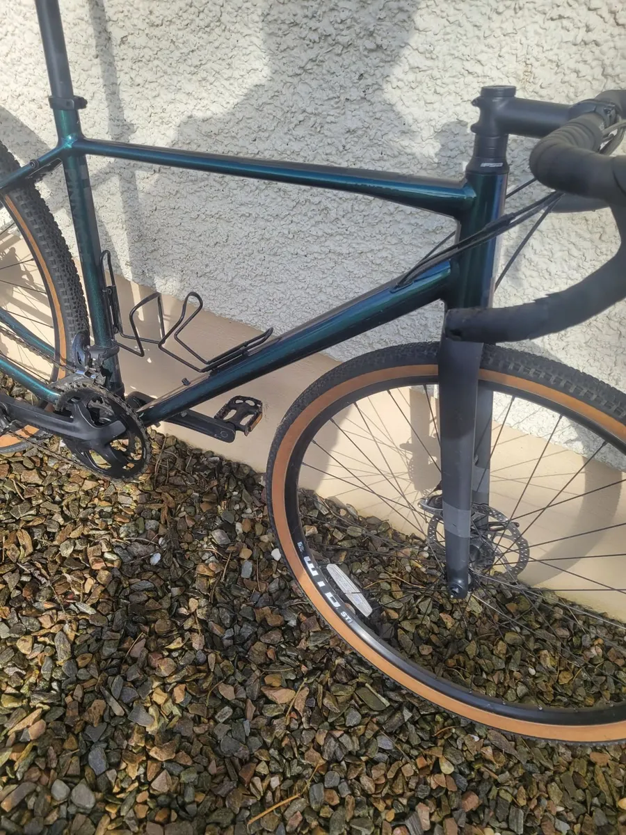 Pinnacle Akrose  gravel bike - Image 3