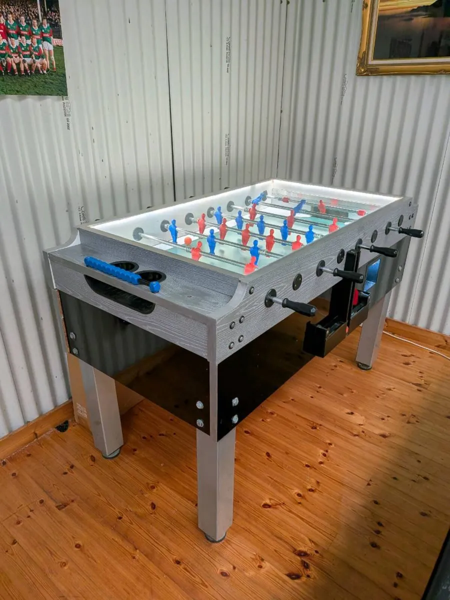 football table - Image 1