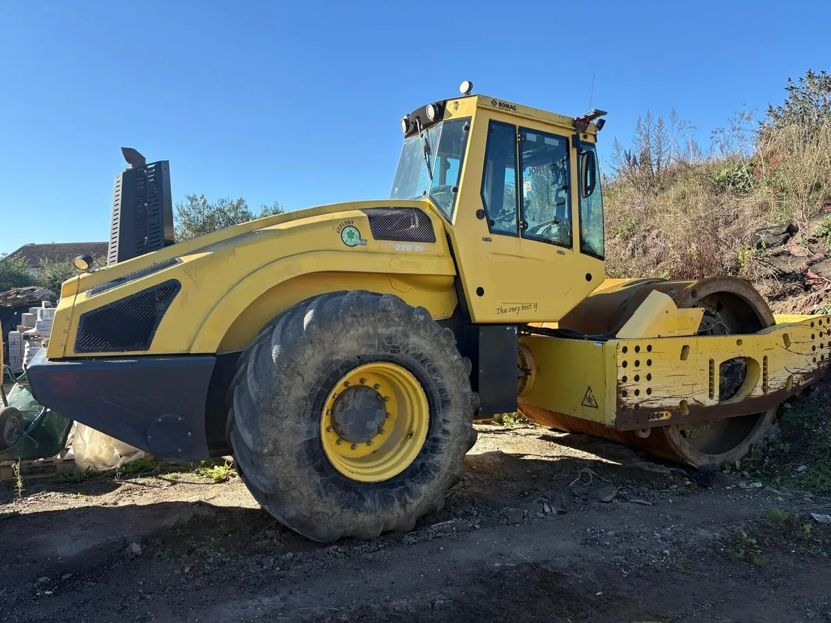 Bomag BW 226 DH- 4i BVC (2014) - Image 1