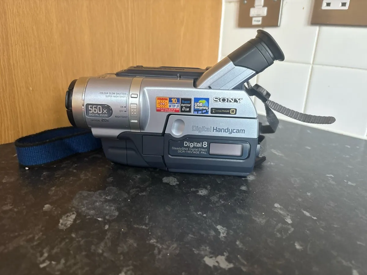Sony camera - Image 2