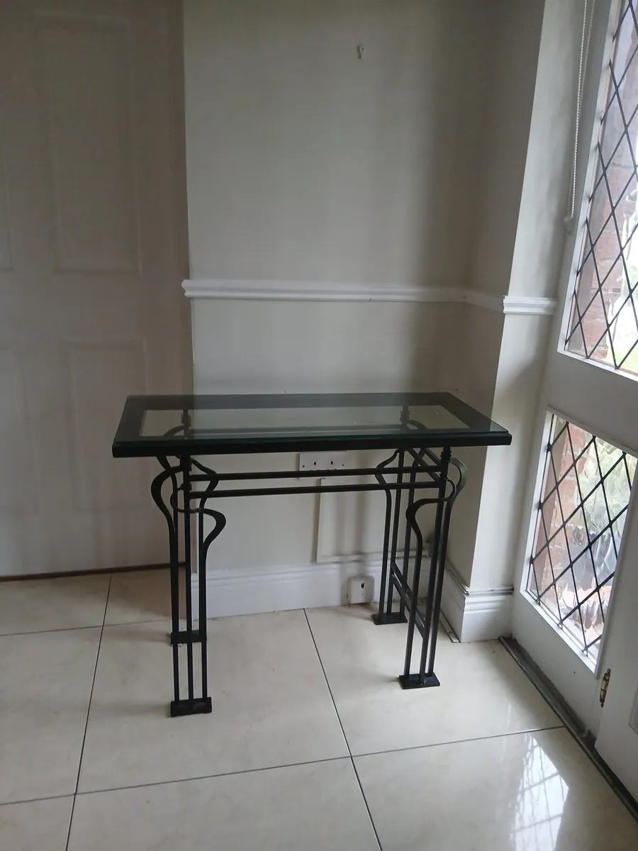 Wrought iron tables with glass top - Image 2