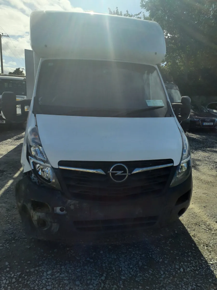 Opel Movano 2022 driving - Image 1