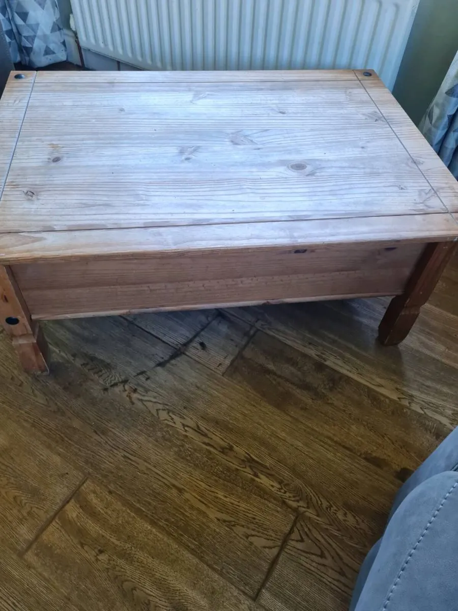 Coffee table - Image 1