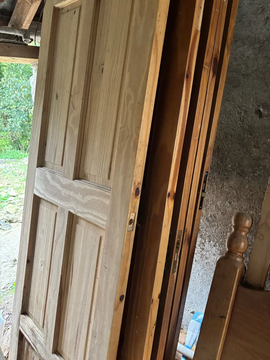 Pine doors for sale - Image 2